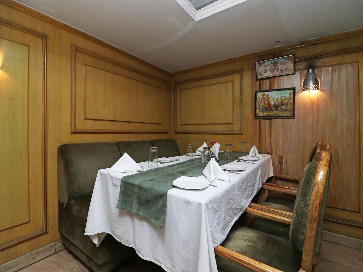 Oyo 11647 Hotel Metro アーグラ エクステリア 写真